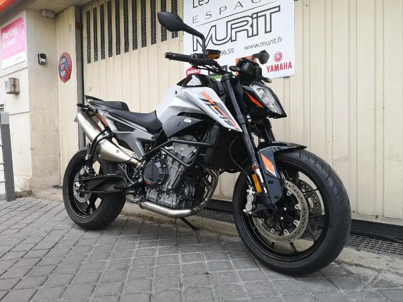 790 DUKE L