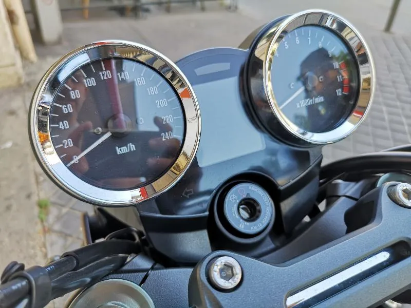 Z 900