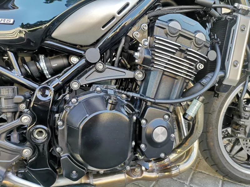 Z 900