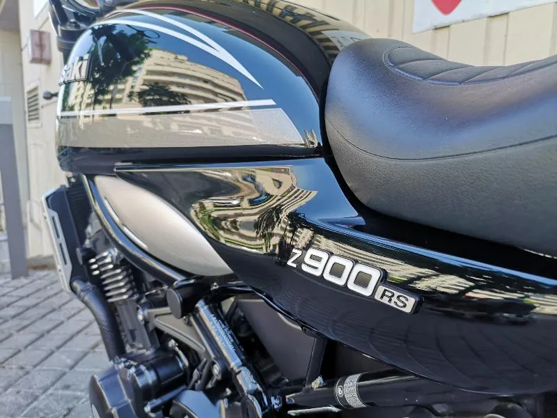 Z 900