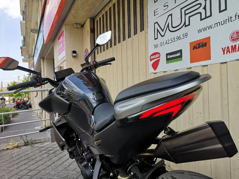 NK 800 SPORT