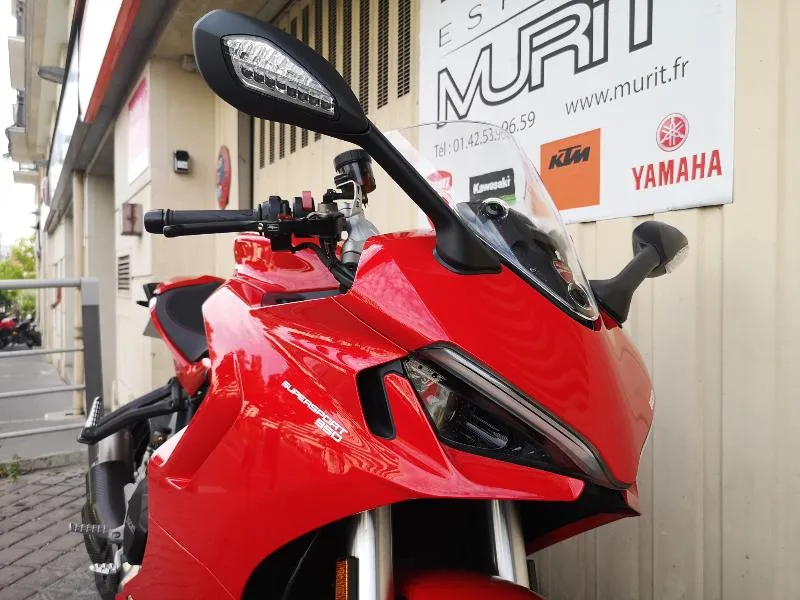 SUPERSPORT 939