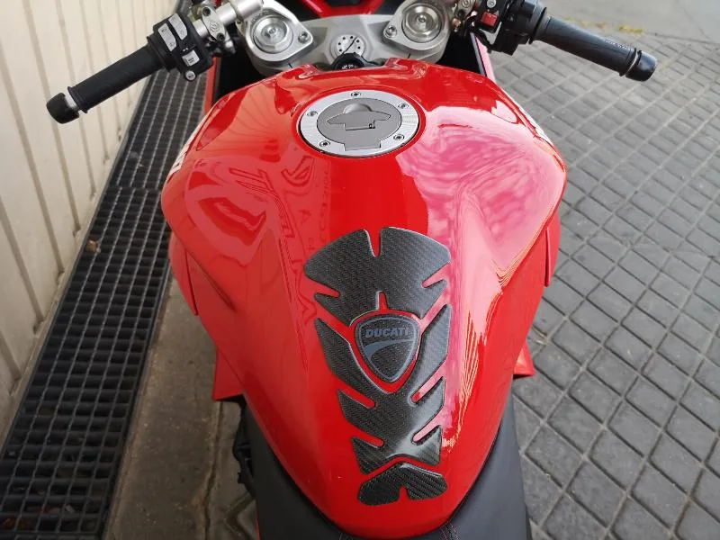 SUPERSPORT 939
