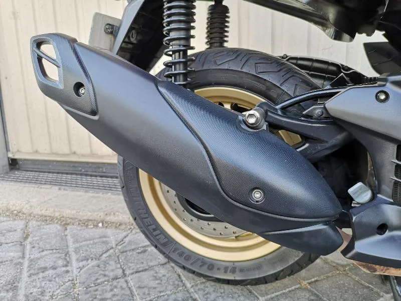 XMAX 125 TECH MAX