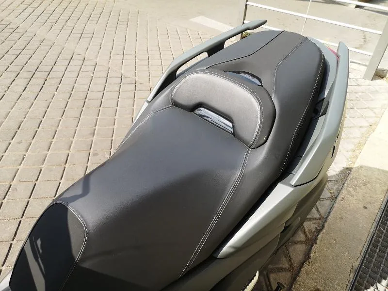 XMAX 125