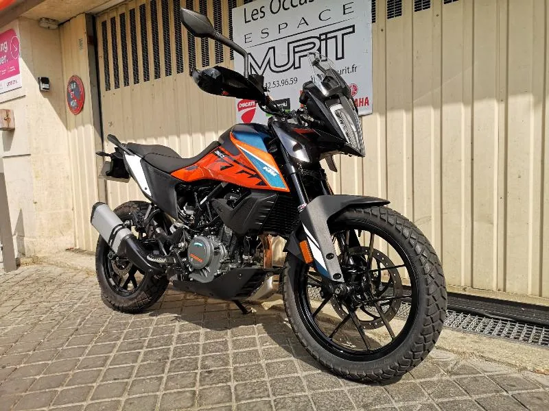 390 ADVENTURE