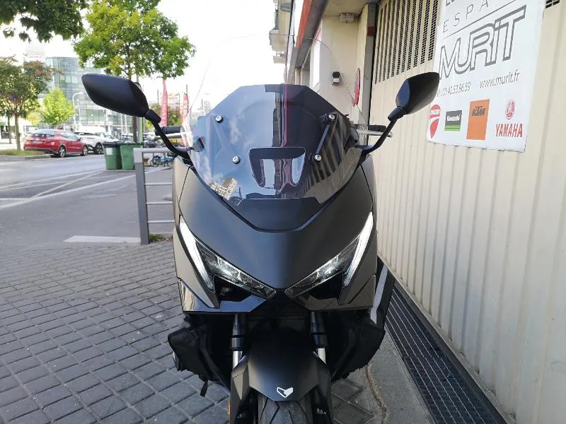 NSS FORZA 750