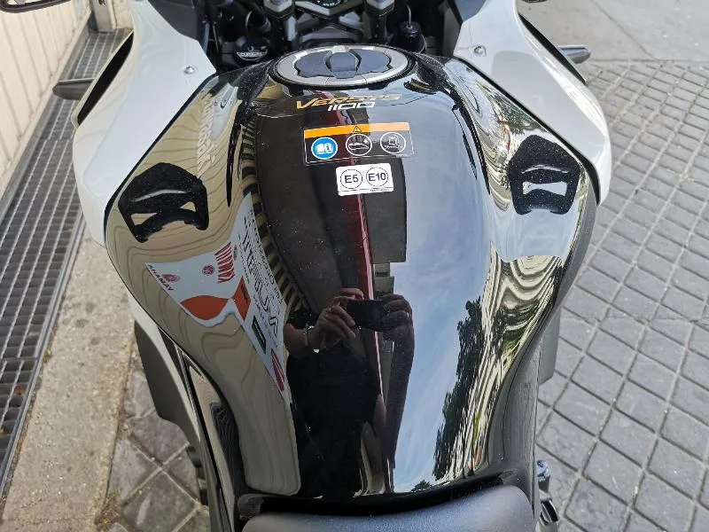 VERSYS 1100 SE