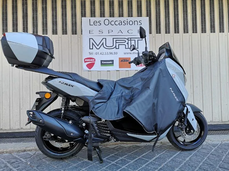 NMAX 125 TECH MAX 2025