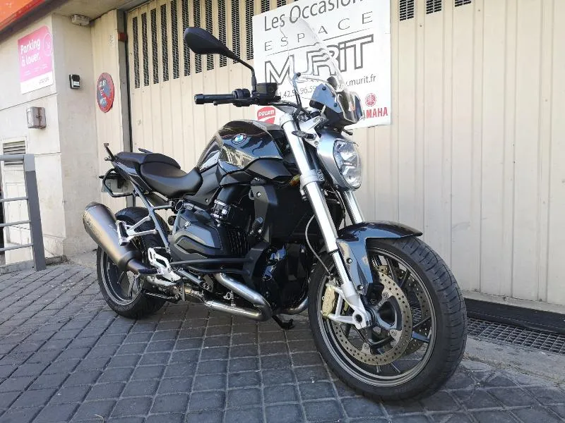 R 1200 R