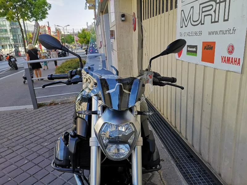R 1200 R