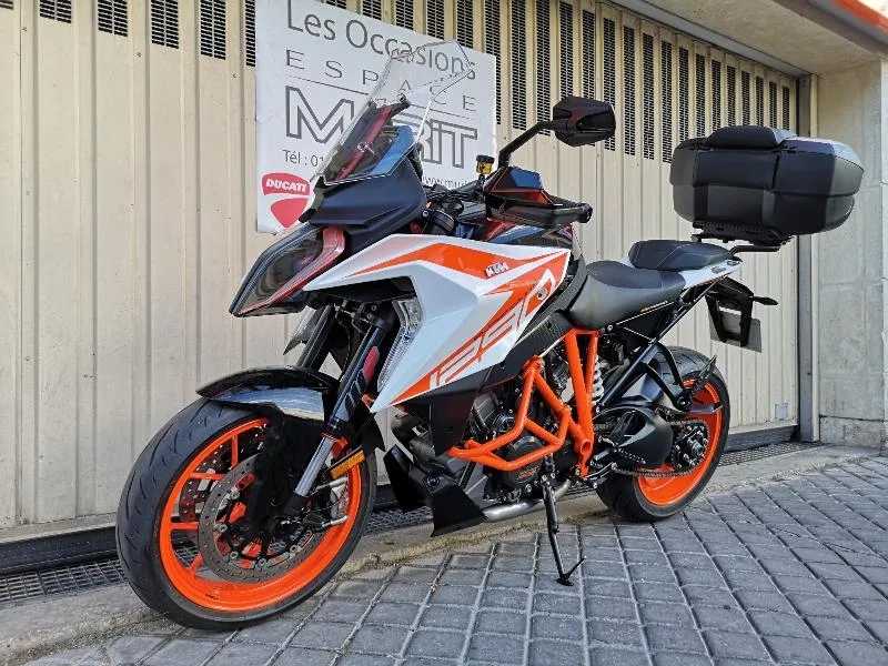 1290 SUPER DUKE GT