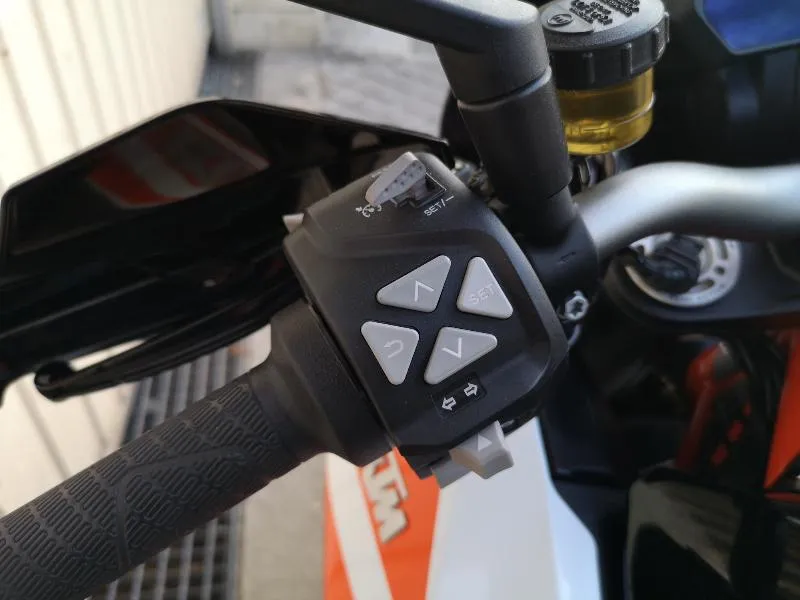 1290 SUPER DUKE GT