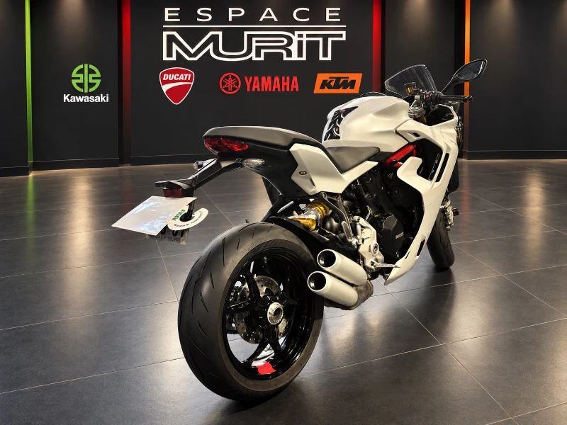 SUPERSPORT 939S