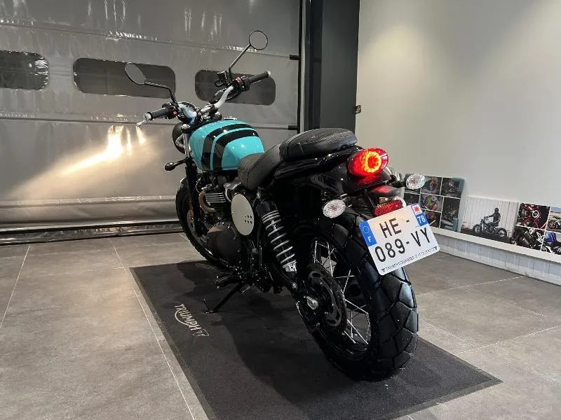 SCRAMBLER 900