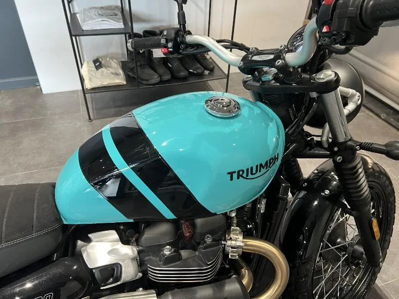 SCRAMBLER 900