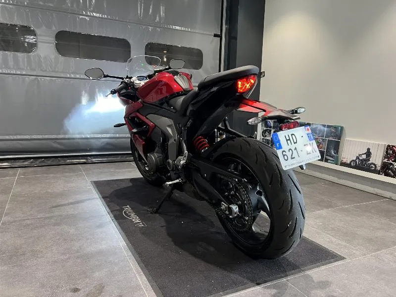 	DAYTONA 660