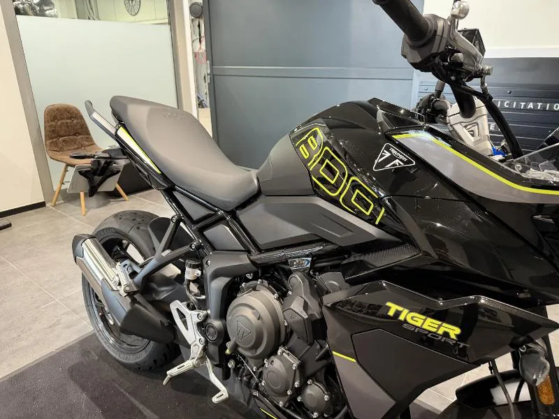 TIGER SPORT 800