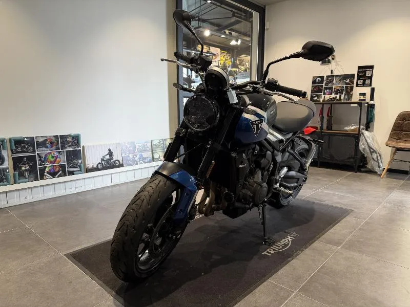 TRIDENT 660