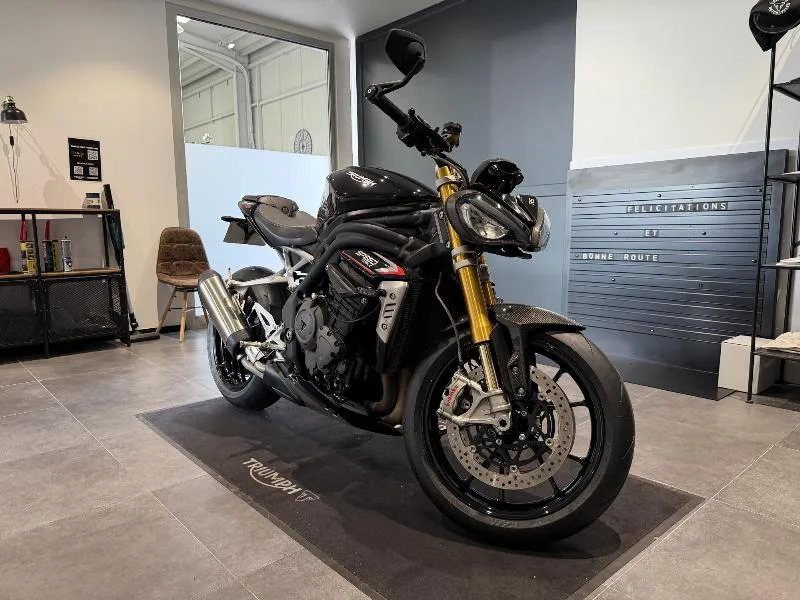 SPEED TRIPLE 1200 RS