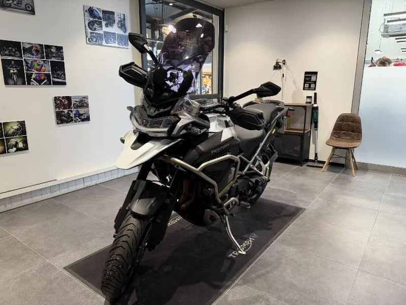 TIGER 1200 GT EXPLORER