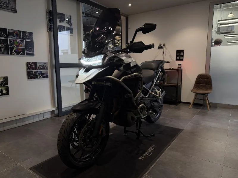 TIGER 1200 GT EXPLORER