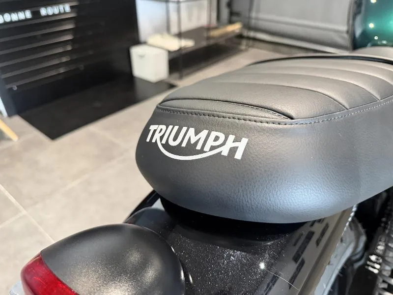 SPEED TWIN 900