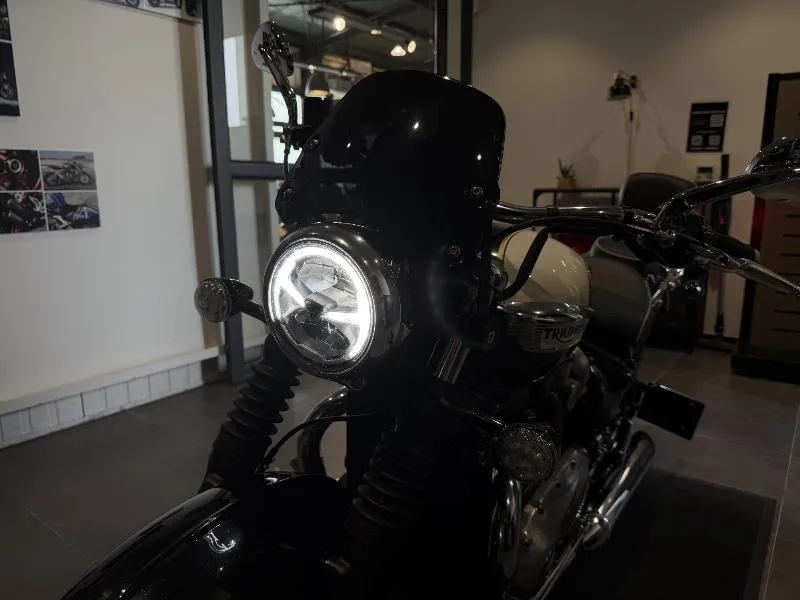 BONNEVILLE SPEEDMASTER 1200