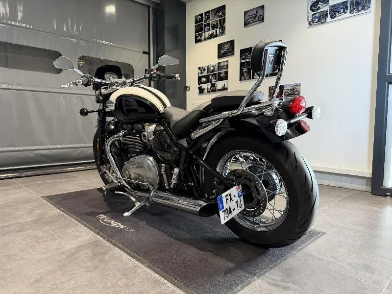 BONNEVILLE SPEEDMASTER 1200