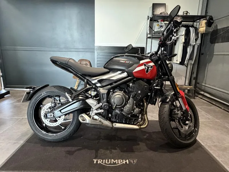TRIDENT 660