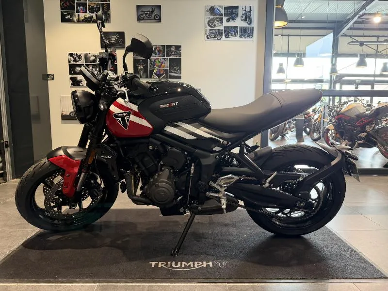 TRIDENT 660