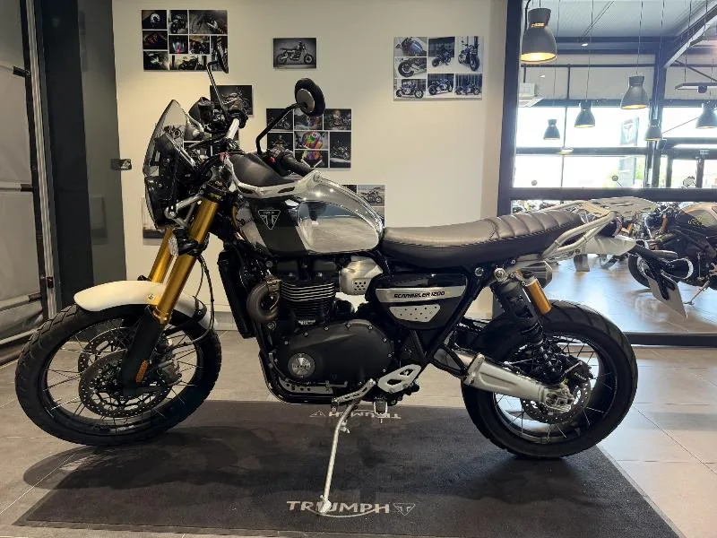 SCRAMBLER 1200 XE