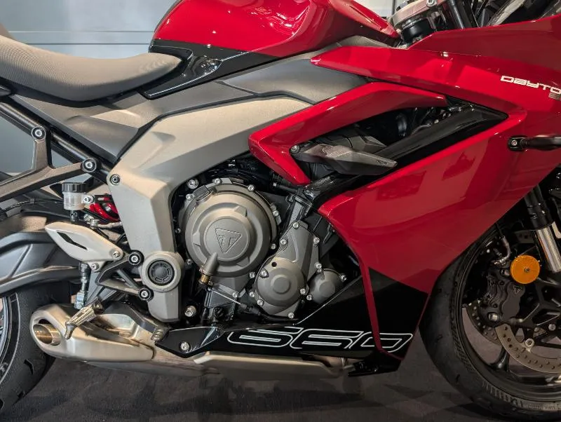 	DAYTONA 660
