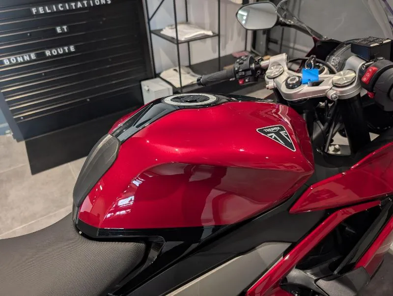	DAYTONA 660