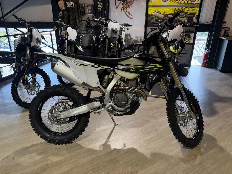 TF 450E