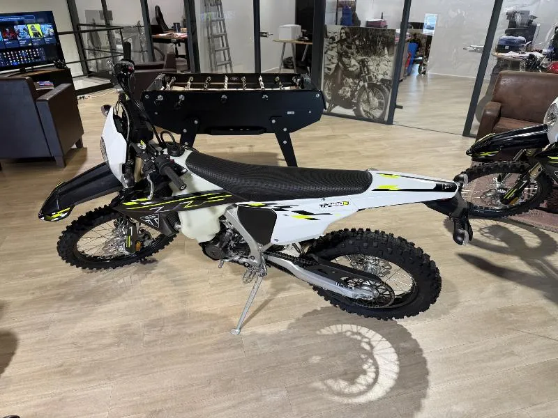 TF 450E