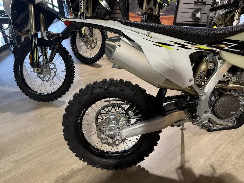 TF 450E