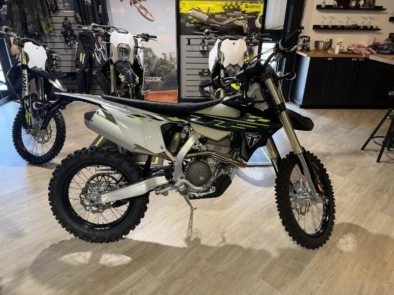 TF 250E