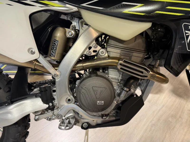 TF 250E