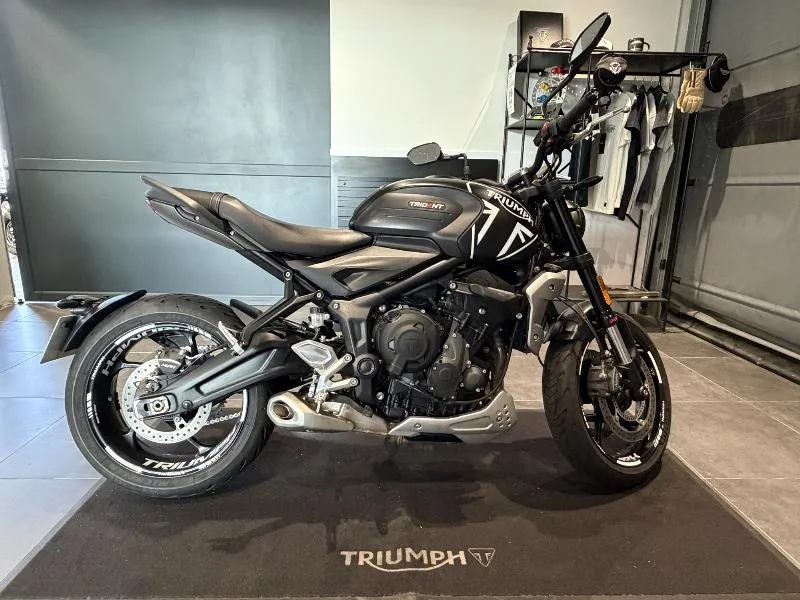 TRIDENT 660