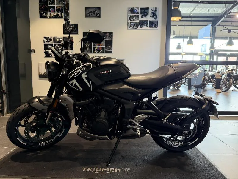 TRIDENT 660