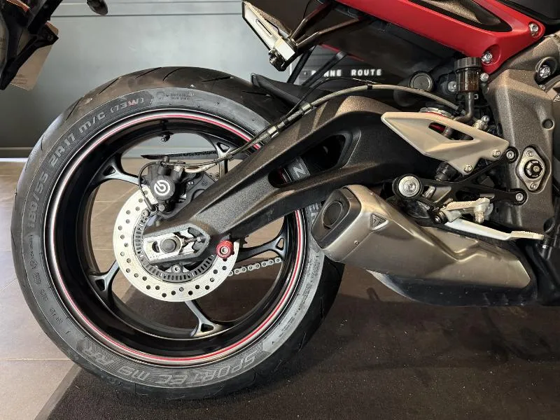 STREET TRIPLE 765 R