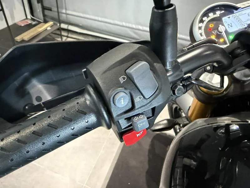 Scrambler 400 X