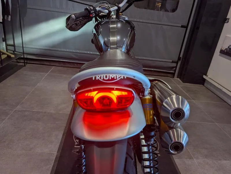 SCRAMBLER 1200 XE