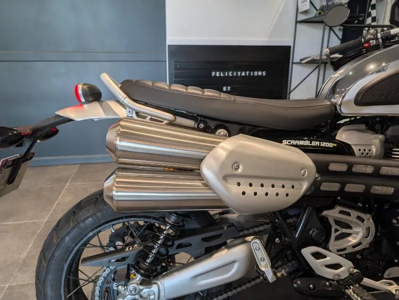 SCRAMBLER 1200 XE