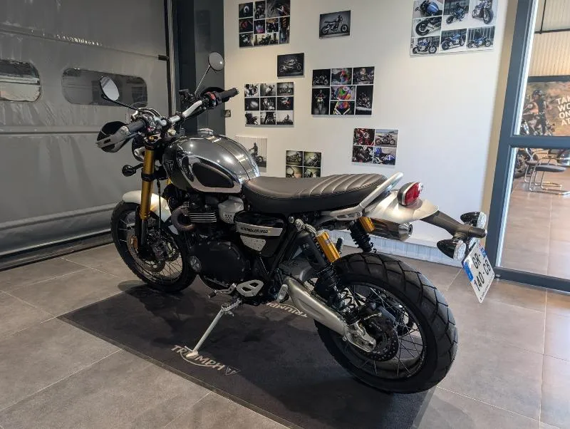 SCRAMBLER 1200 XE