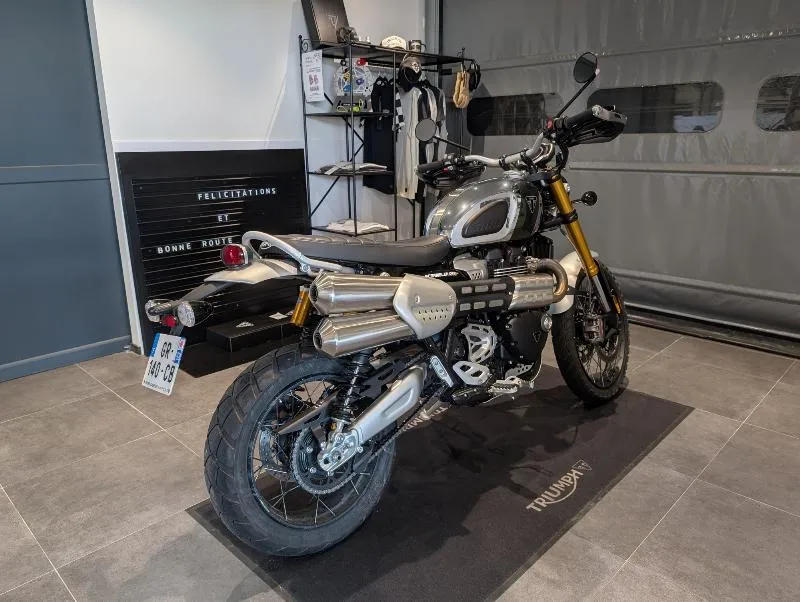 SCRAMBLER 1200 XE