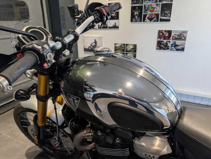 SCRAMBLER 1200 XE