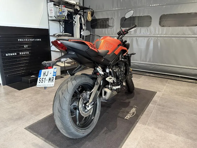 STREET TRIPLE 765 R