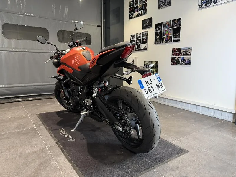 STREET TRIPLE 765 R